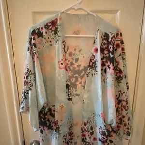 Women's lightweight cardigan